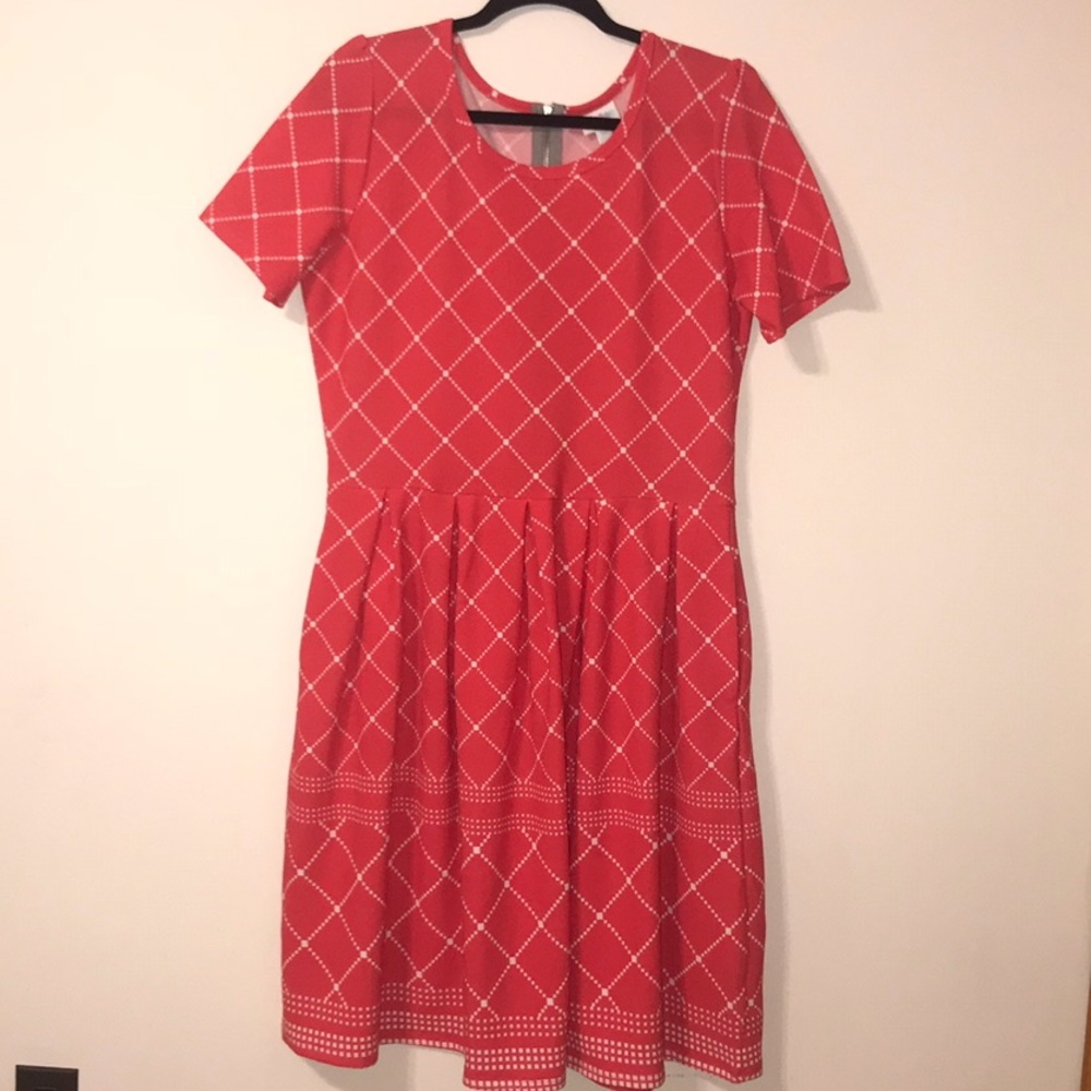 2XL LulaRoe Amelia - Red and White Pattern